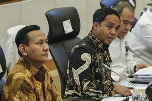 Raker Komisi IV DPR dengan Menteri Kehutanan