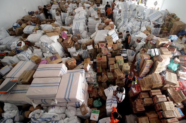 Bantuan untuk korban bencana banjir bandang