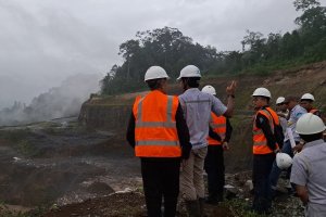 Penghentian sementara operasional tiga perusahaan di DAS Batang Toru, Kabupaten Tapanuli Selatan, Sumatra Utara.