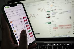 Penurunan nilai transaksi aset kripto