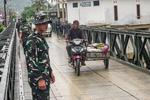 Pengoperasian jembatan bailey di Solok