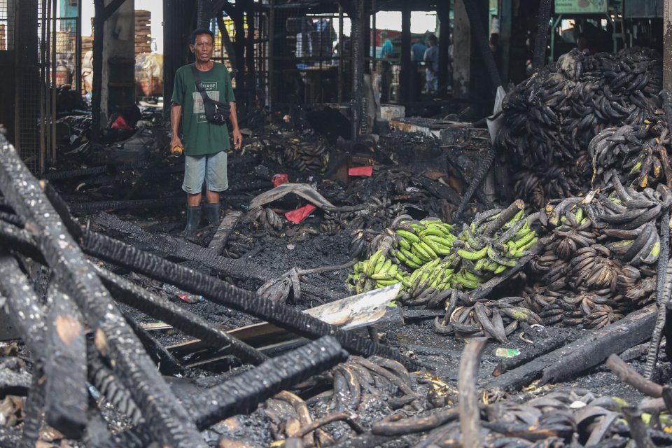 Kebakaran di Pasar Induk Kramat Jati (Foto: Katadata/Fauza Syahputra)