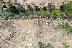 Persiapan lahan hunian sementara korban bencana Aceh Tamiang