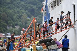 Arus mudik Natal dan Tahun Baru di Pelabuhan Samarinda