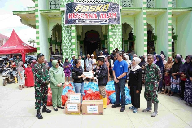 Bakti BCA Salurkan Bantuan Langsung di Kabupaten Solok