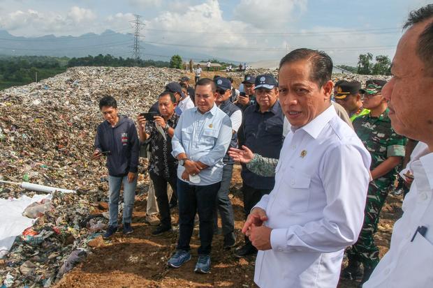 Menteri Lingkungan Hidup tinjau TPA Tanjungrejo