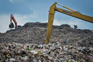 Status tanggap darurat penanggulangan sampah di Tangerang Selatan