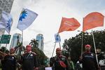 Demo buruh Jakarta tuntut kenaikan UMP Rp5,8 juta