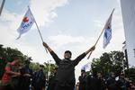 Demo buruh Jakarta tuntut kenaikan UMP Rp5,8 juta