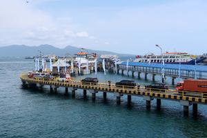 Jelang libur Tahun Baru Pelabuhan Ketapang lengang