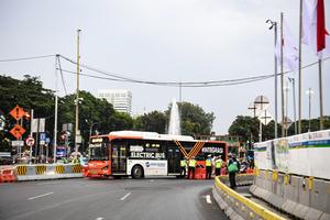Penutupan jalan untuk car free night