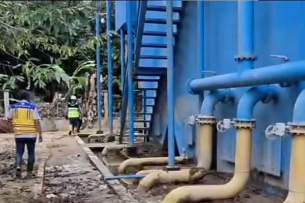 Sistem Penyediaan Air Minum (SPAM) Rantau di Aceh Tamiang, Aceh, kembali beroperasi, Senin (29/12/2025) 