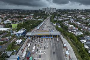 Arus balik libur Natal dan tahun baru di Tol Trans Jawa