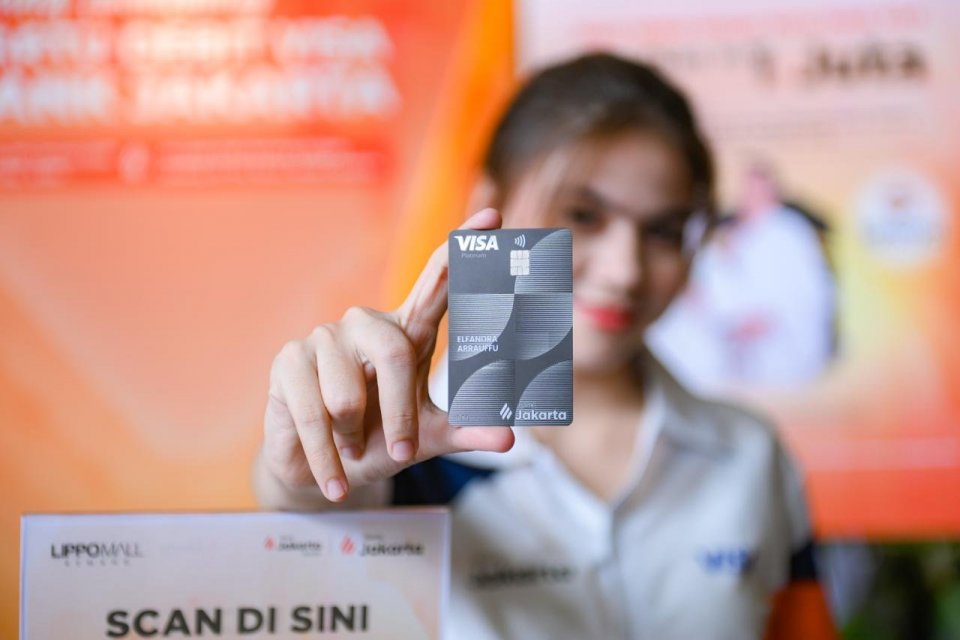 Grand Launching Kartu Debit Visa Bank Jakarta yang berlangsung di Lippo Mall Kemang, Jakarta, Senin (5/1).