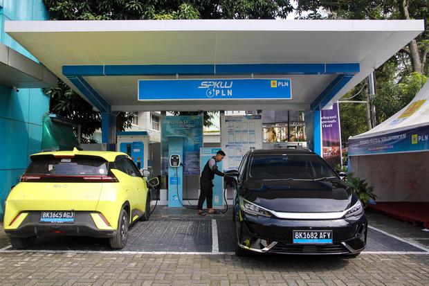 Bayang-Bayang Krisis Migas, Bagaimana Perkembangan Mobil Listrik di Indonesia?