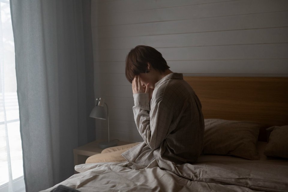 Kata-kata Sedih Dipendam Sendiri