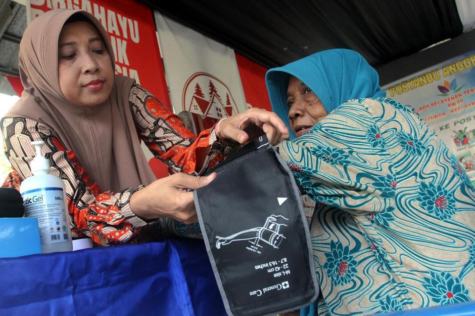 Indonesia Resmi Aging Population: Risiko Menua Sebelum Kaya Mengemuka