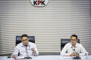 Penahanan tersangka dugaan suap pemeriksaan pajak