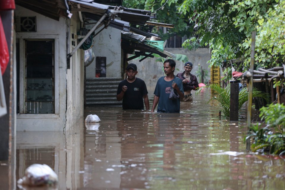 Kali Krukut Meluap, 3 RT di Cilandak Timur Terendam Banjir (Foto: Katadata/Fauza Syahputra)