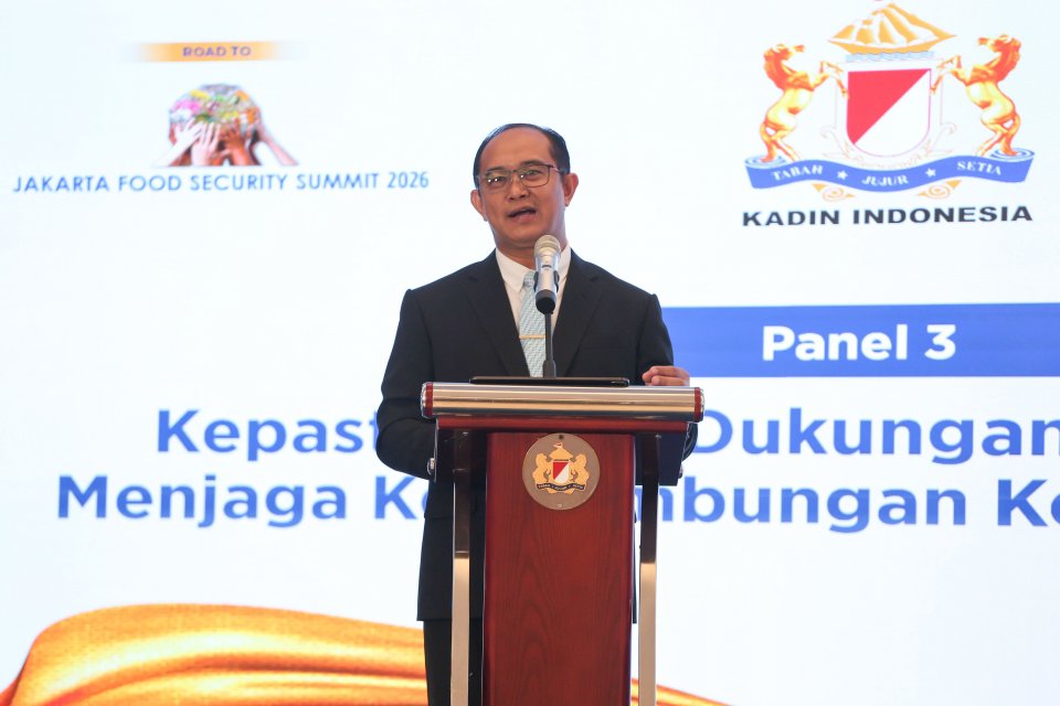 Direktur Jenderal Administrasi Hukum Umum Kementerian Hukum RI Dr. Widodo menyampaikan paparan pada acara Road to Jakarta Food Security Summit 2026 di Menara Kadin Indonesia, Jakarta, Selasa (13/1/2026). Acara berbentuk diskusi antara Pemerintah dengan Ka