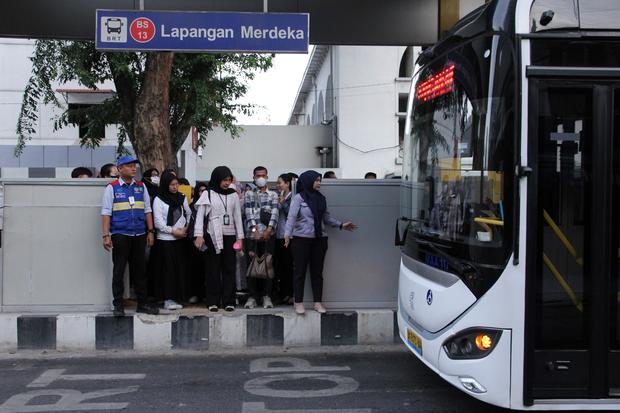 Transportasi Publik Belum Merata, Bisakah Indonesia Lompat ke Elektrifikasi?