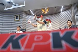 Keterangan KPK OTT Bupati Pati Sudewo dan Wali Kota Madiun Maidi