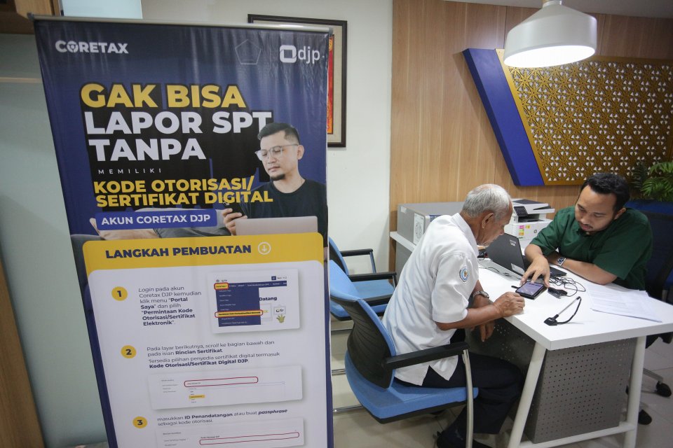 Pelaporan SPT Tahunan Menggunakan Coretax (Foto: Katadata/Fauza Syahputra)