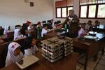 Pembagian MBG bagi murid di sekolah terdampak bencana