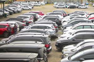 Peningkatan lelang mobil