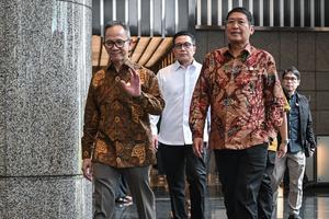 OJK berkantor di BEI