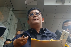  Direktur Tindak Pidana Ekonomi Khusus Bareskrim Polri Brigjen Pol Ade Safri Simanjuntak Ade di Equity Tower, Jakarta, Selasa (3/2).