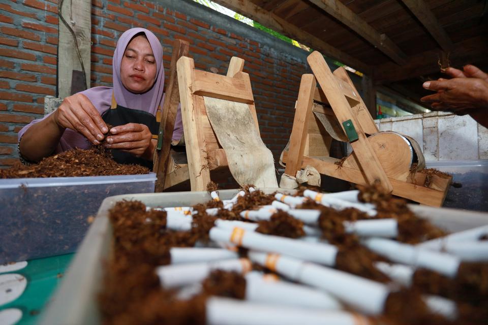 Purbaya: Aturan Layer Cukai Tembakau Tunggu Lampu Hijau DPR
