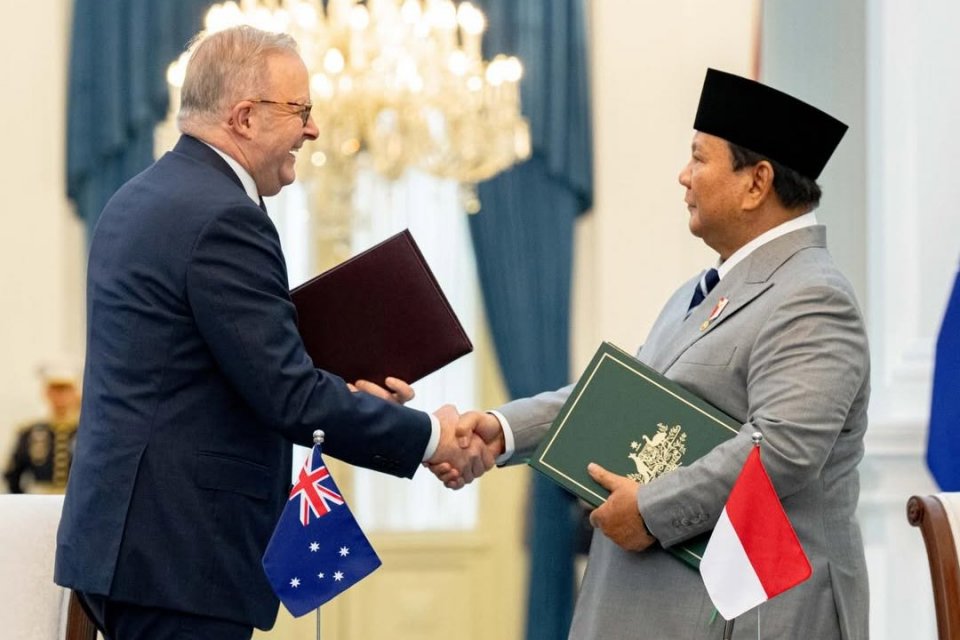Presiden Prabowo Subianto usai penandatangan Traktat Jakarta dengan Perdana Menteri Australia Athony Albanese di Istana Merdeka, Jakarta, Jumat (6/2). Foto: Instagram/albomp