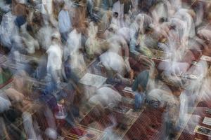 Shalat Tarawih pertama di Kendari