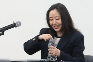 Perselisihan Min Hee Jin dan HYBE