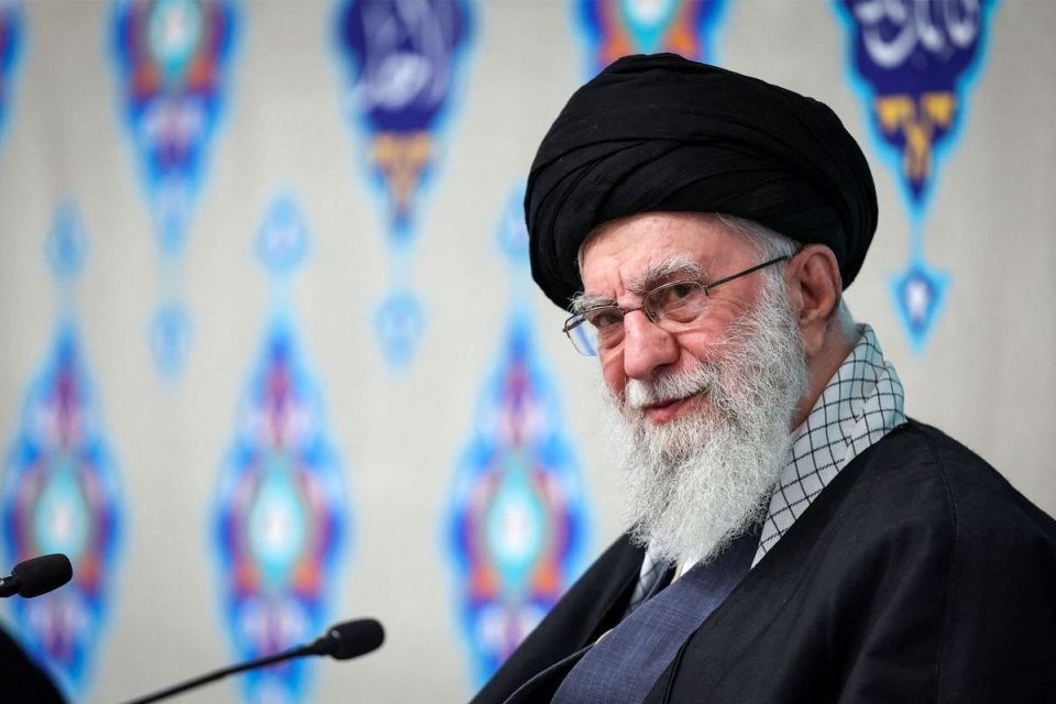 Sejarah Perjuangan Ali Khamenei