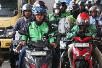 Bonus Hari Raya (BHR) untuk mitra pengemudi ojol sebesar 25% dari rata-rata pendapatan selama 12 bulan (Foto: Katadata/Fauza Syahputra)