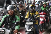 Bonus Hari Raya (BHR) untuk mitra pengemudi ojol sebesar 25% dari rata-rata pendapatan selama 12 bulan (Foto: Katadata/Fauza Syahputra)