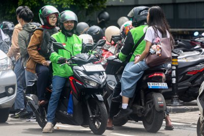 Bonus Hari Raya (BHR) untuk mitra pengemudi ojol sebesar 25% dari rata-rata pendapatan selama 12 bulan (Foto: Katadata/Fauza Syahputra)