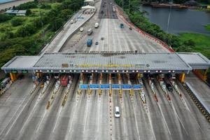 JTT siagakan tambahan gardu tol di Cikampek Utama