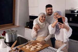  Pantun Lebaran Bahasa Jawa 