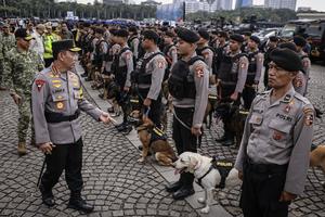 Apel gelar pasukan Operasi Ketupat 2026 di Monas