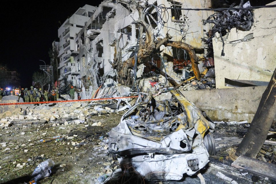 Kondisi di Tel Aviv, Israel akibat serangan Iran. 