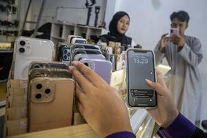 Penyewaan iPhone di Cimahi meningkat jelang Lebaran