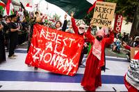 Aksi solidaritas untuk Palestina dan Iran