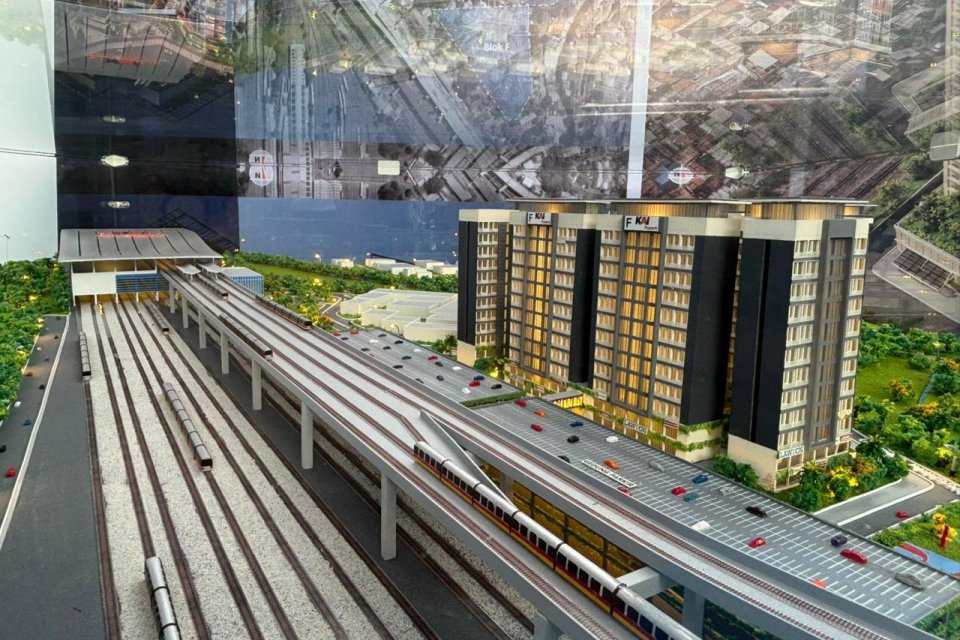 Maket rumah susun Manggarai yang akan digarap PT KAI. Foto: Andi M. Arief/Katadata