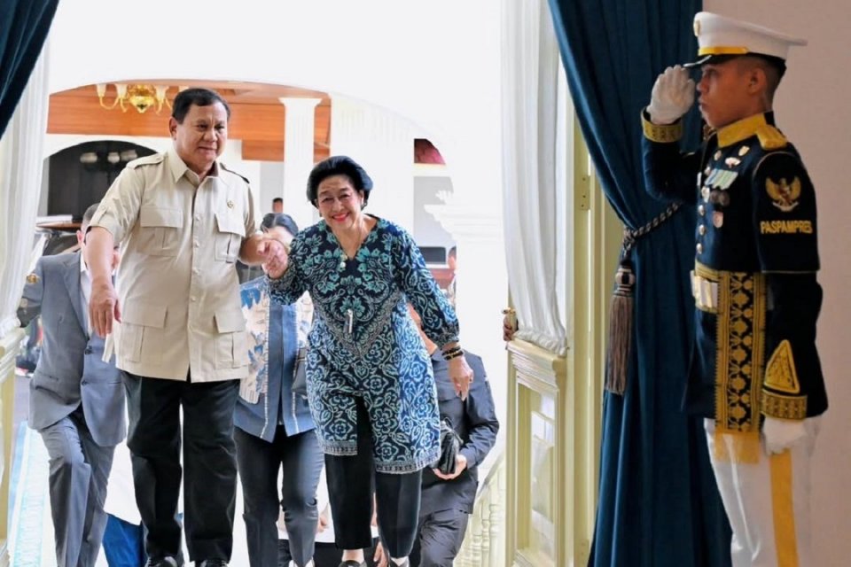 Presiden Prabowo Subianto saat bertemu Presiden ke-5 Megawati Soekarnoputri di Istana Merdeka, Jakarta, Kamis (19/3). Foto: Instagram/Sekretariat Kabinet