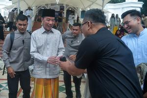 Jokowi shalat Idul Fitri di Masjid Jami Al-Bina Jakarta