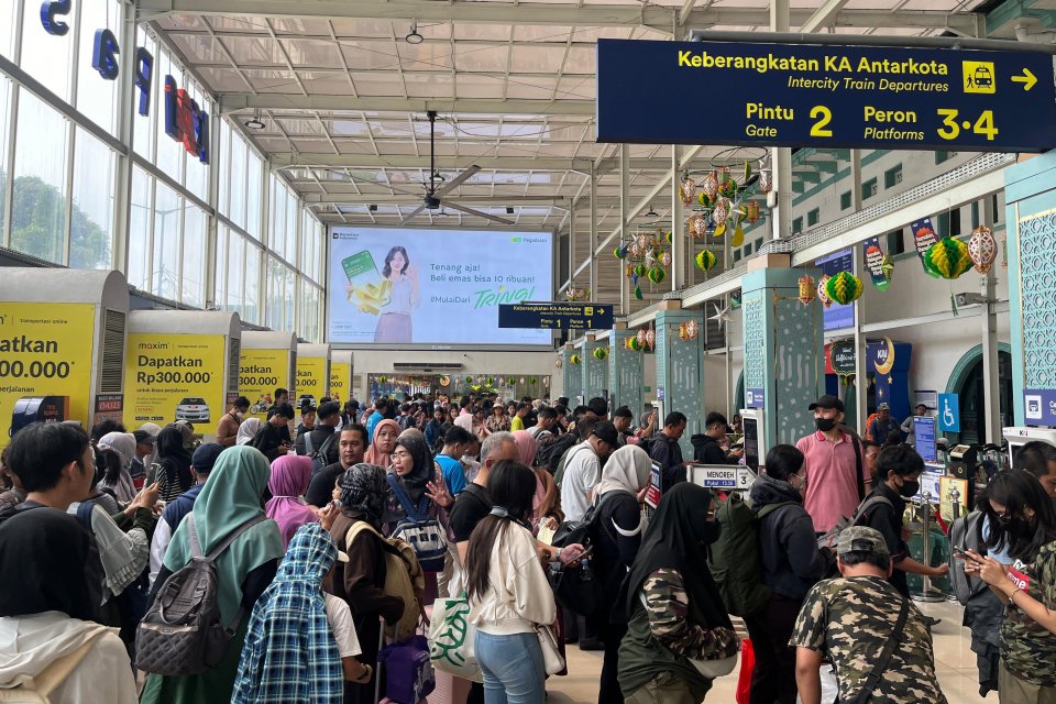 Arus mudik, mudik pakai kereta, KAI,