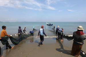 Nelayan Aceh kembali melaut